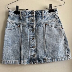 Denim button up skirt with real pockets